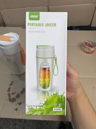 **Portable Rechargeable Blender – USB Juicer Bottle For Fresh Juices & Smoothies**